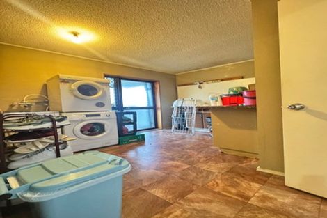 Photo of property in 8 Dreadon Avenue, Papatoetoe, Auckland, 2025