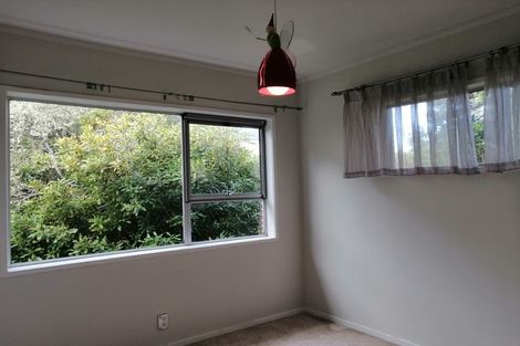 Photo of property in 10 Eugen Place, Bayview, Auckland, 0629