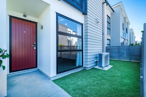Photo of property in 1 Kaiwawao Lane, Hobsonville, Auckland, 0616