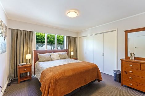 Photo of property in 11 Rawene Street, Waikanae, 5036