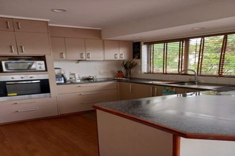 Photo of property in 2 Norman Road, Titirangi, Auckland, 0604