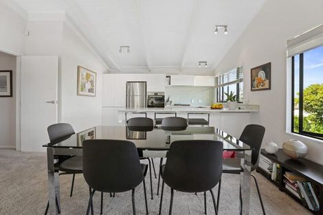 Photo of property in 14 Mere Road, Taupo, 3330