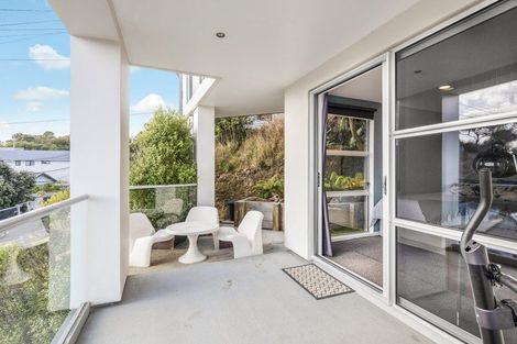 Photo of property in 121a Wexford Road, Miramar, Wellington, 6022