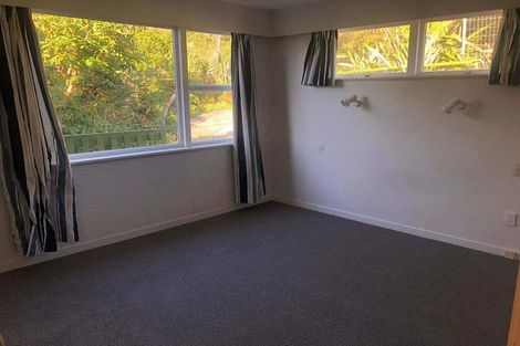 Photo of property in 55 Huntingdon Street, Northland, Wellington, 6012