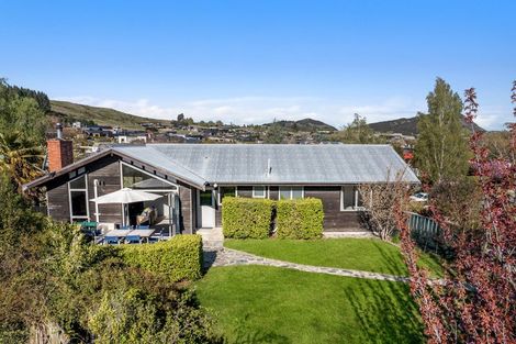 Photo of property in 31 Kowhai Drive, Wanaka, 9305