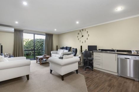 Photo of property in 10/31u Jones Crescent, Melville, Hamilton, 3206