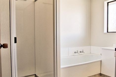 Photo of property in Carmichael Courts, 25/14 Wharenui Road, Upper Riccarton, Christchurch, 8041