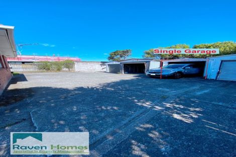 Photo of property in 136 Onewa Road, Northcote, Auckland, 0627