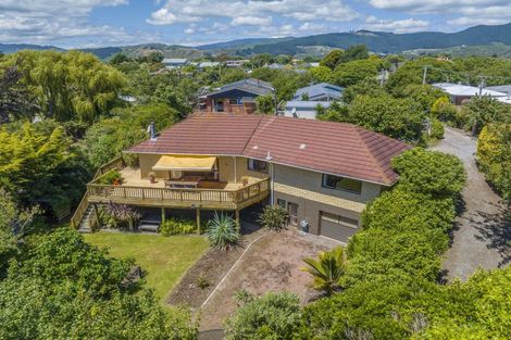 Photo of property in 15 Alexander Road, Raumati Beach, Paraparaumu, 5032
