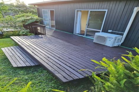Photo of property in 2/56 Peach Road, Glenfield, Auckland, 0629