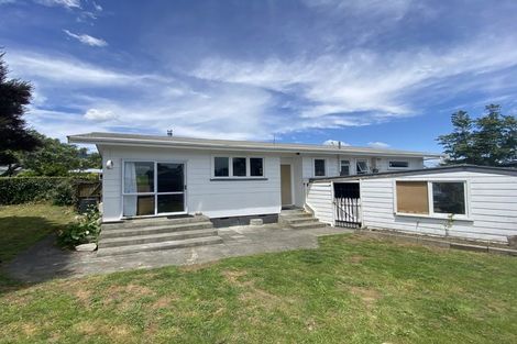 Photo of property in 43 Tennyson Crescent, Stoke, Nelson, 7011