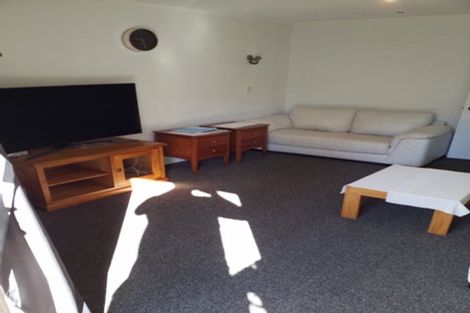 Photo of property in 135 Victoria Street, Cambridge, 3434