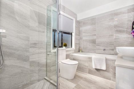 Photo of property in 158b Flat Bush School Road, Flat Bush, Auckland, 2019