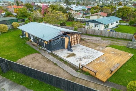 Photo of property in 22 Fenruss Street, Fairy Springs, Rotorua, 3015