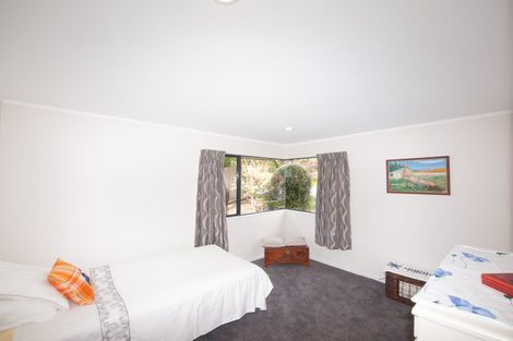 Photo of property in 6 Myers Grove, Churton Park, Wellington, 6037
