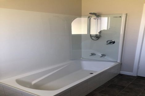Photo of property in 60 Prince Street, Winton, 9720