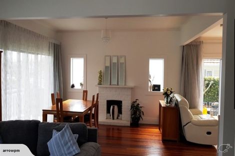 Photo of property in 88 Nile Road, Milford, Auckland, 0620
