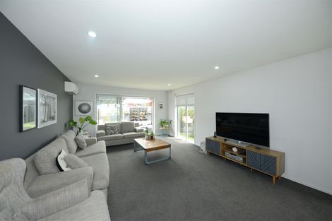 Photo of property in 2 Robb Place, Kaiapoi, 7630