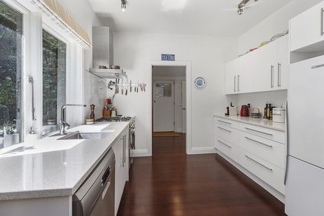 Photo of property in 161 Upland Road, Kelburn, Wellington, 6012