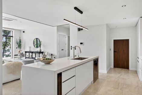 Photo of property in 218a Lake Road, Hauraki, Auckland, 0622