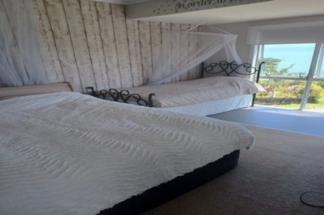 Photo of property in 21 Adams Road, Thornton Bay, Thames, 3575