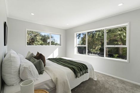 Photo of property in 11 Redwood Drive, Massey, Auckland, 0614