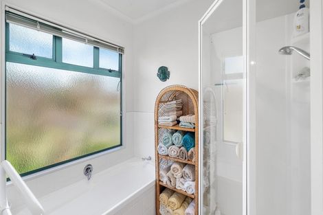 Photo of property in 26 Little John Drive, Bellevue, Tauranga, 3110