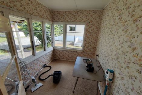 Photo of property in 90 Fairfax Street, Murchison, 7007