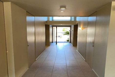 Photo of property in 4 Kahikatea Lane, Riccarton, Christchurch, 8011