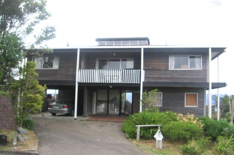 Photo of property in 5 Mataroa Avenue, Northland, Wellington, 6012