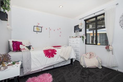Photo of property in 16 North Crest Drive, Onerahi, Whangarei, 0110