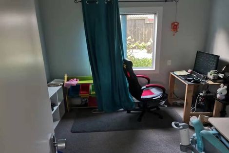 Photo of property in 30 Palomino Drive, Henderson, Auckland, 0612