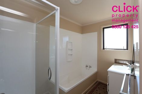 Photo of property in 18 Sretlaw Place, Brockville, Dunedin, 9011