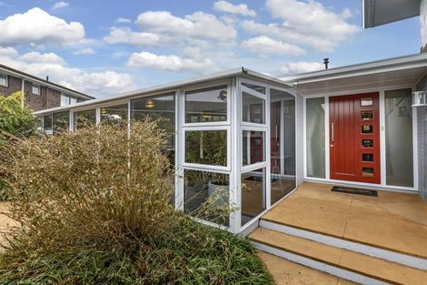 Photo of property in 17 Hillcrest Place, Avonhead, Christchurch, 8042