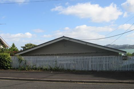 Photo of property in 3/15a Kerr Street, Devonport, Auckland, 0624