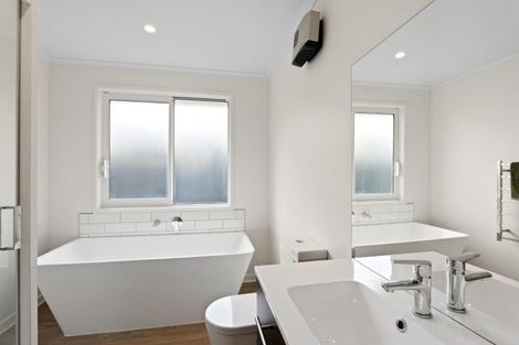 Photo of property in 24 Cressy Place, Darfield, 7510