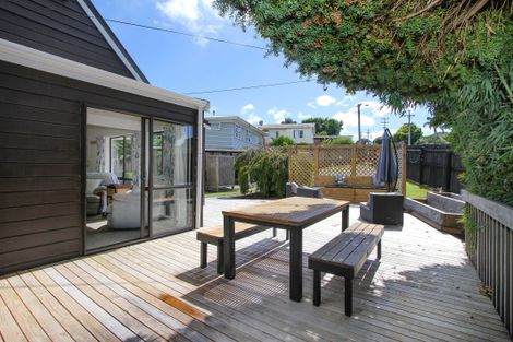 Photo of property in 36 James Street, Mangere East, Auckland, 2024