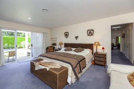 Photo of property in 236 Mazengarb Road, Paraparaumu, 5032