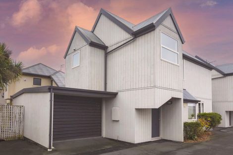 Photo of property in 3/34 Mona Vale Avenue, Riccarton, Christchurch, 8011