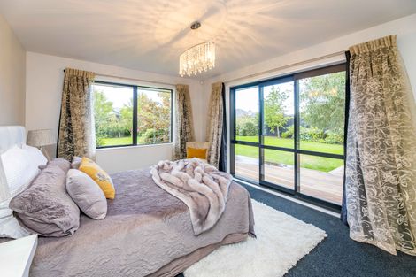 Photo of property in 39 Jacks Drive, West Melton, 7618