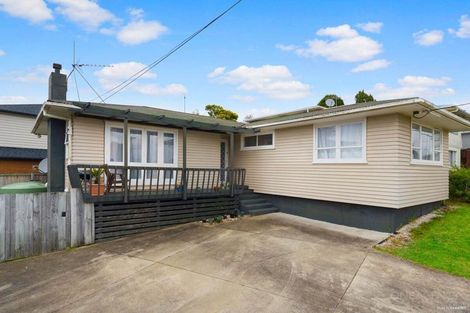 Photo of property in 11 Statesman Street, Henderson, Auckland, 0612
