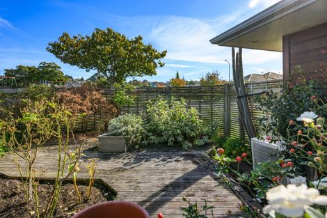 Photo of property in 2 Ursula Drive, Feilding, 4702