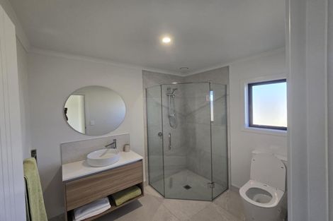 Photo of property in 2 Keri Rua Road, Leamington, 3495