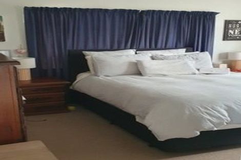 Photo of property in 83 Daffodil Street, Titirangi, Auckland, 0604