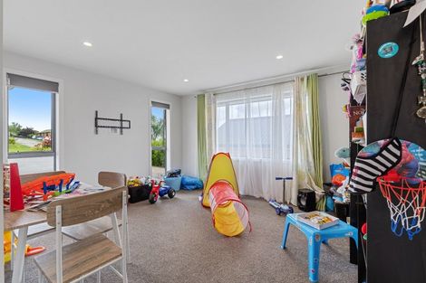 Photo of property in 19 Fairview Street, Tirau, 3410