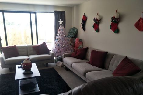 Photo of property in 82 Prado Drive, Pukekohe, 2120