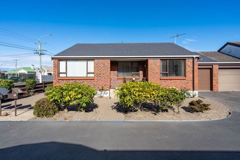 Photo of property in 40b Bay View Road, South Dunedin, Dunedin, 9012