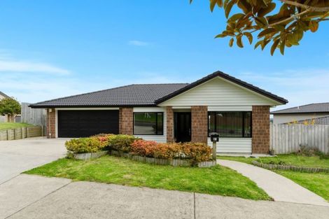 Photo of property in 31 Kirikiri Drive, Papakura, 2110