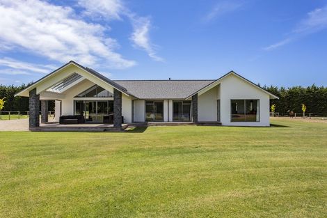 Photo of property in 1228 Loburn Whiterock Road, Loburn, Rangiora, 7472