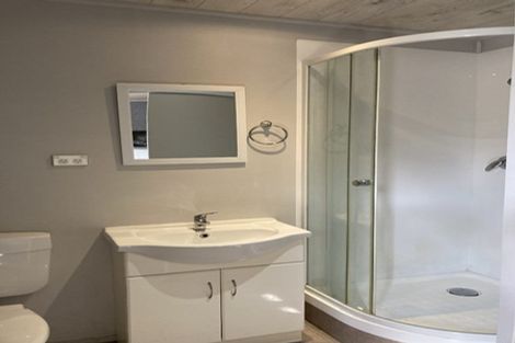 Photo of property in 48 Strid Road, Te Atatu South, Auckland, 0610